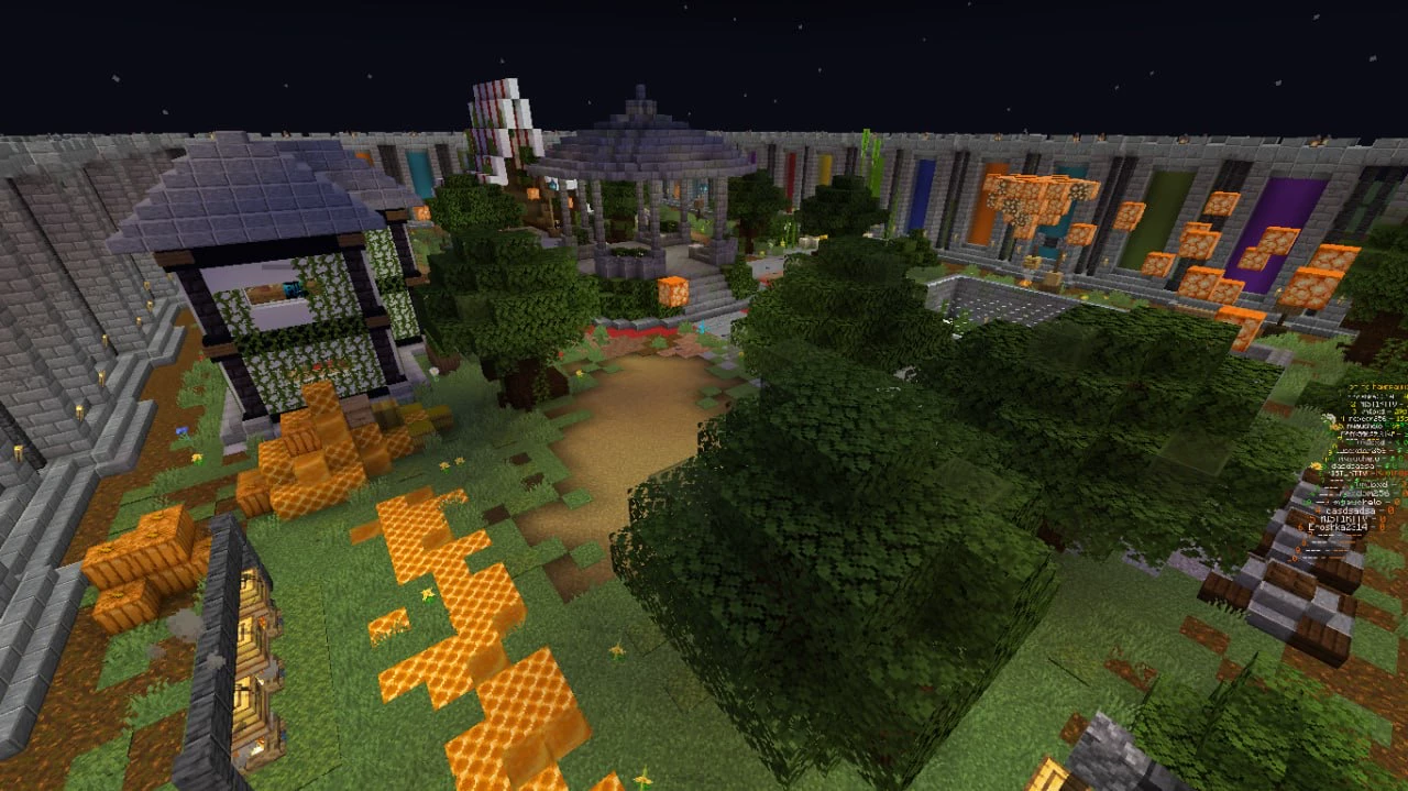 Скриншот сервера RaisCraft